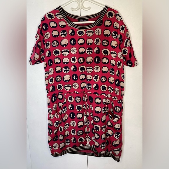 Anna Sui silk, lined dress, with drawstring waist, red with cream/black/silver. - Picture 4 of 15